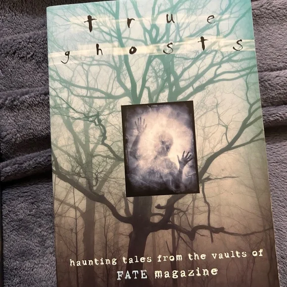 Biography/ Nonfiction Book Bundle - Picture 3 of 3